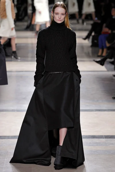 Look 5